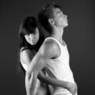 Ii lasi sa faca sex acasa?