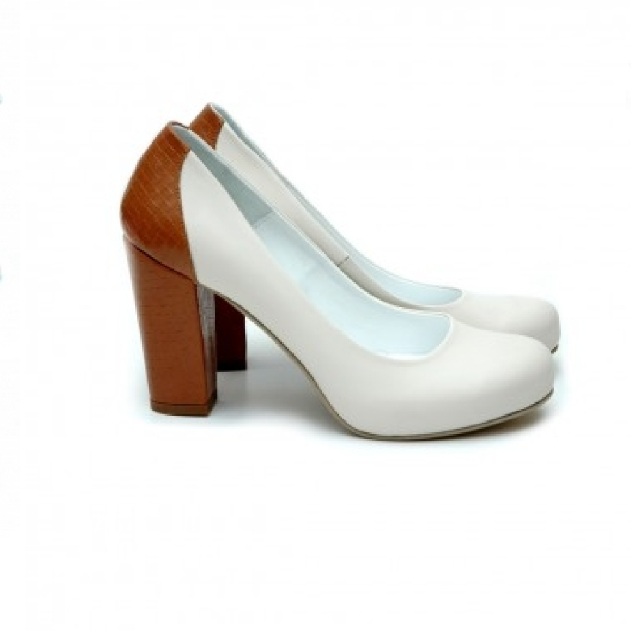 Pantofi maro/ ivoire