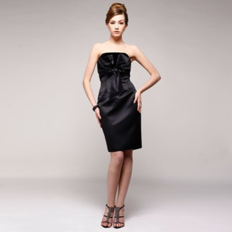 Rochie midi cu linie conica