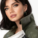 Geaca de damă oversize: un must în orice garderobă