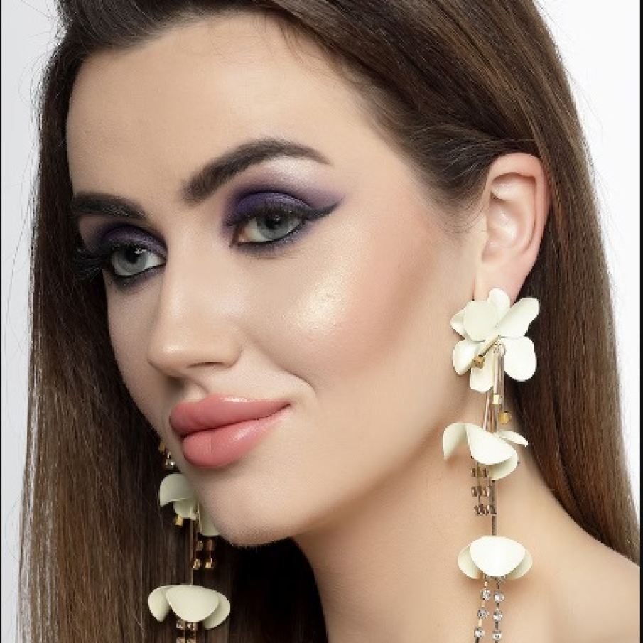 Cercei drop cu cristale și flori ample AVANT-GARDE PARIS pentru o apariție de senzație 