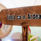 (P) Iaurt cu bucati de fructe si un dram de zahar. Nimic altceva!