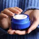 10 creme de mâini pentru pielea uscată, cu efect intens de regenerare și reparare a mâinilor uscate