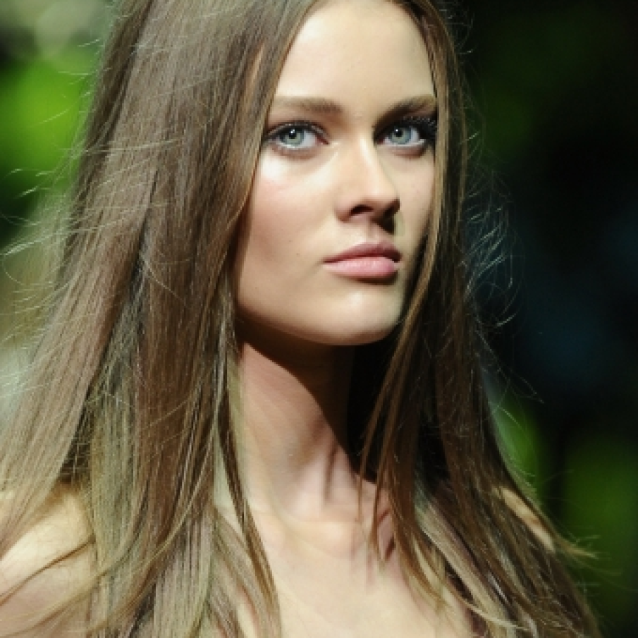 Suprafeminitatea in make-up