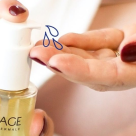 Bariéderm Cica Ulei susține și îngrijește pielea