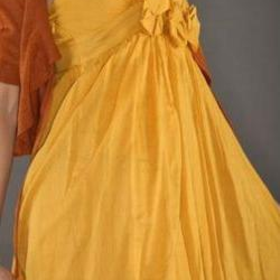 Rochie bretele, trandafiri piept  