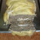 Chec de carne cu cascaval ras