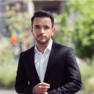 Principalul Jurnal al Zilei difuzat de Metropola TV, interpretat în limbaj mimico-gestual