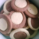 Biscuiti bicolori