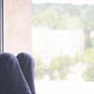 95.000 de drame, aceeași poveste: lacrimile copiilor care au părinții plecați în străinătate