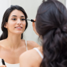 Cum să alegi și să folosești corect o mascara potrivită genelor tale