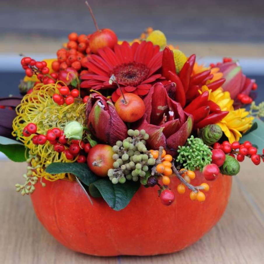 Flori in vaza dovleac 