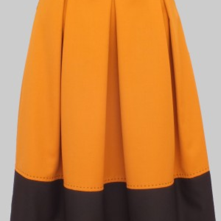 Fusta ampla in contrast cromatic 