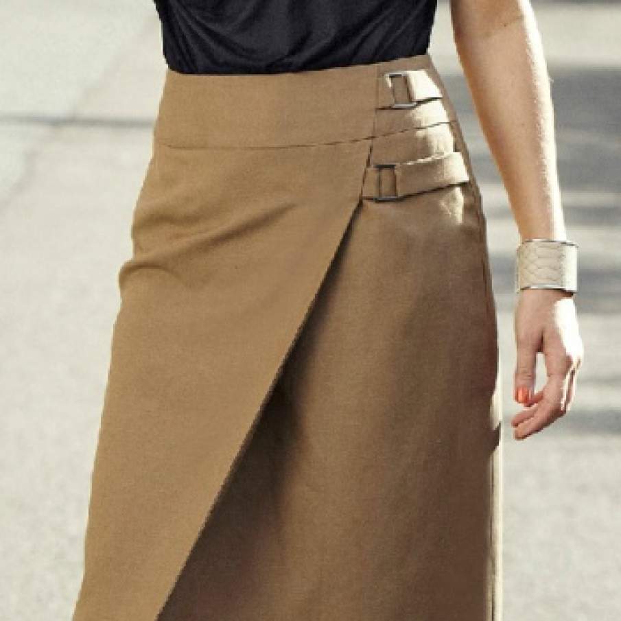 Fusta portofel (fusta petrecuta) 