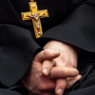 Cartea Familiei, cadoul unui preot cu har pentru semenii săi