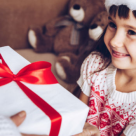 Nu exista cadoul perfect, exista cadou oferit cu drag. Cum alegem cadoul de Craciun pentru copii in functie de varsta lor