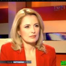 Din secretele unei blonde foarte destepte: jurnalista de televiziune Monica Ghiurco