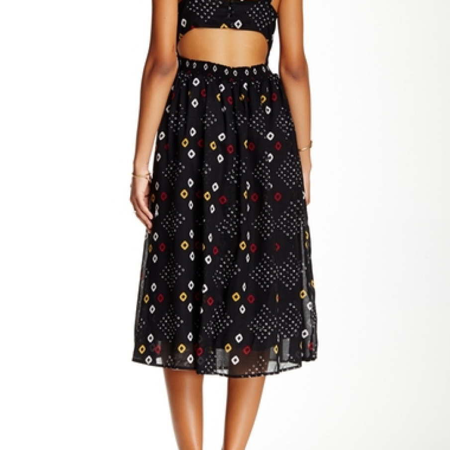 Rochie cu spatele decupat 