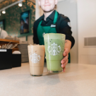 Pline cu proteine, pe bază de plante: Starbucks lansează în această primăvară noile Latte-uri cu conținut ridicat de proteine
