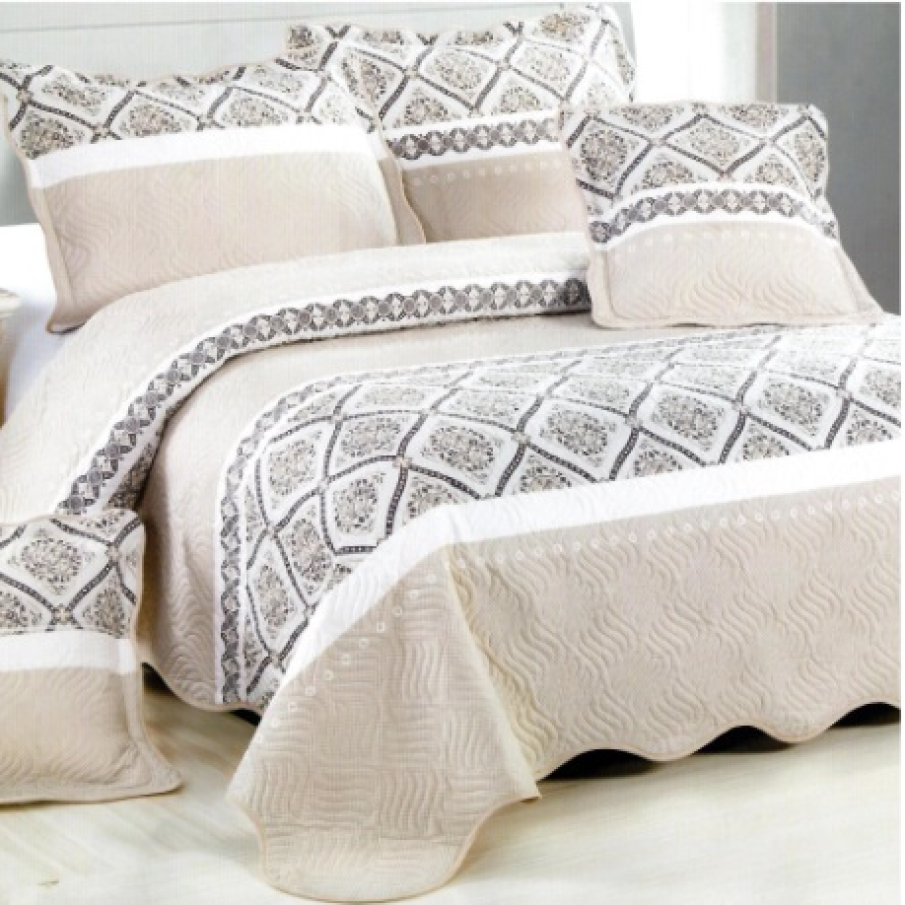 Set cuvertură matlasată 5 piese, din bumbac, cu imprimeu geometric și în culori care se pretează oricărui tip de dormitor 