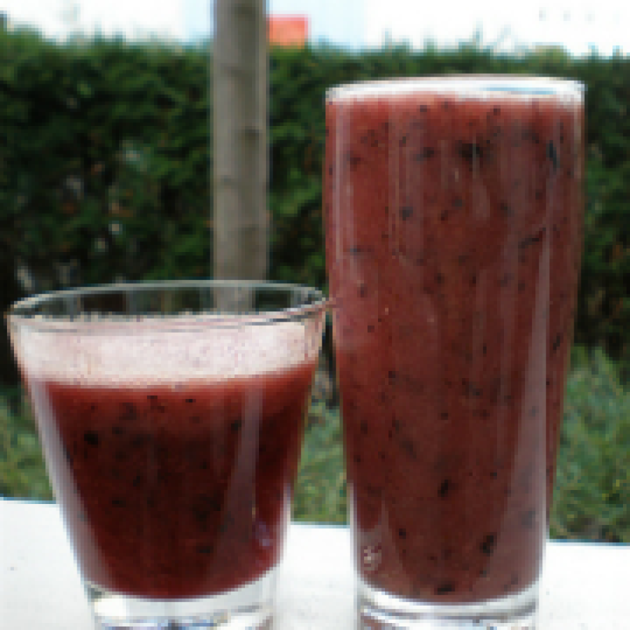 Smoothie verde cu urzici