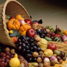 Practic pentru frumusete: 4 masti regenerante cu 4 fructe de toamna