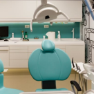 50% dintre copii nu își îngrijesc dinții în mod optim. Sfatul specialiștilor: Cum avem grijă de dantura celor mici și cum putem economisi bani la medicul dentist?