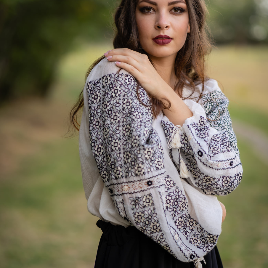 Ia românească realizată manual