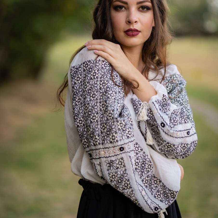 Ia românească realizată manual