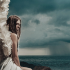 Te-ai nascut in luna octombrie? Afla cum iti influenteaza personalitatea ingerul protector!