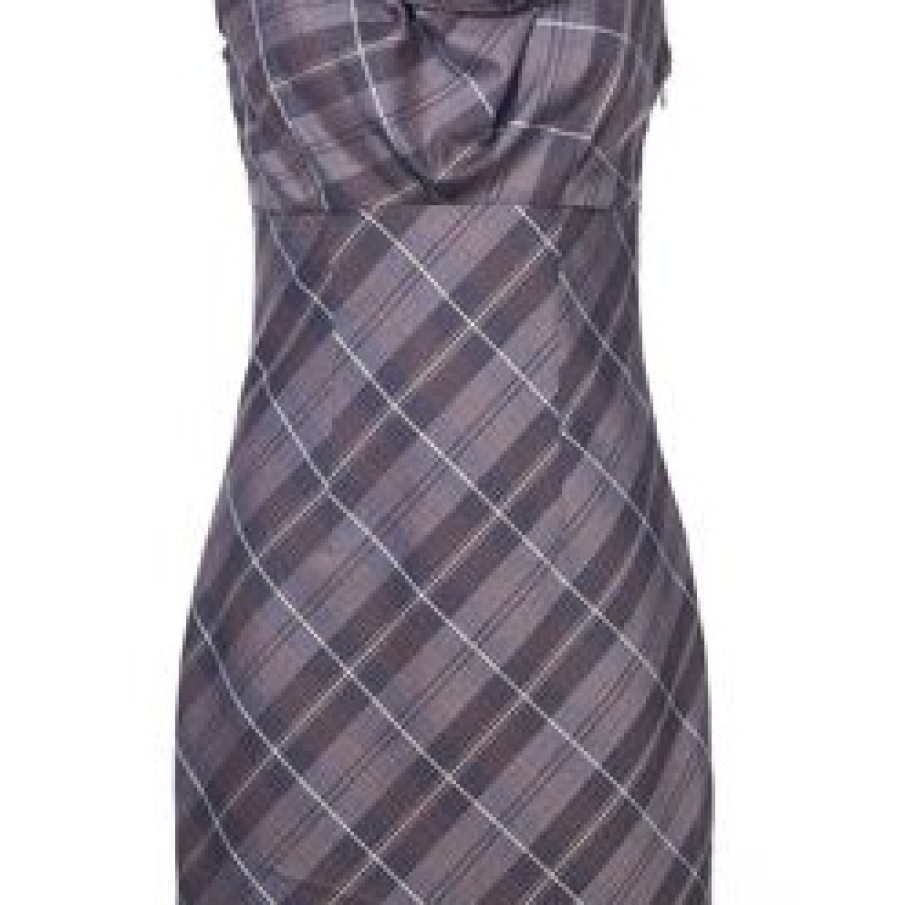 Rochie eleganta in carouri 