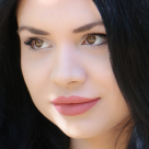 Ana Maria Ducuță: Sunt convinsă că adevărata viață începe după ce ne dezbrăcăm de hăinuțele de materie și ne îmbrăcăm în adevărata natură, a energiei manifestate în această viață. Fiecare om este o formă de conștiință cuantică