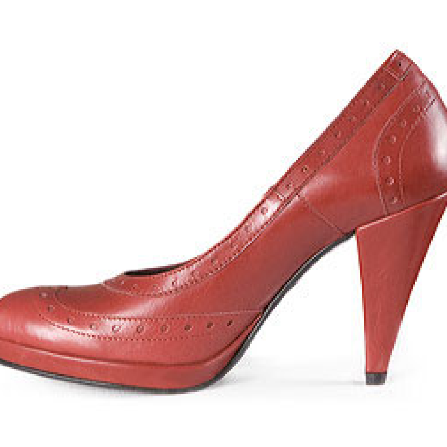 Pantofi rosii design retro