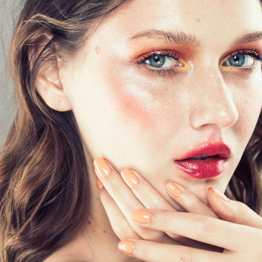 Machiaj de vara tip dewy 