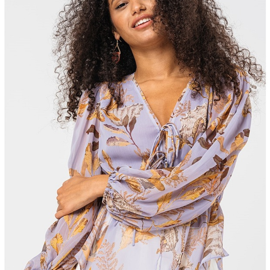 Bluza Ted Baker în nuanță de lila prăfuit cu imprimeu floral Harpier în culori precum maro și galben muștar