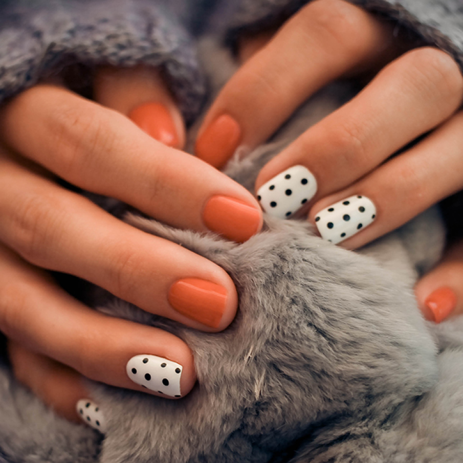 Manichiură retro de toamnă