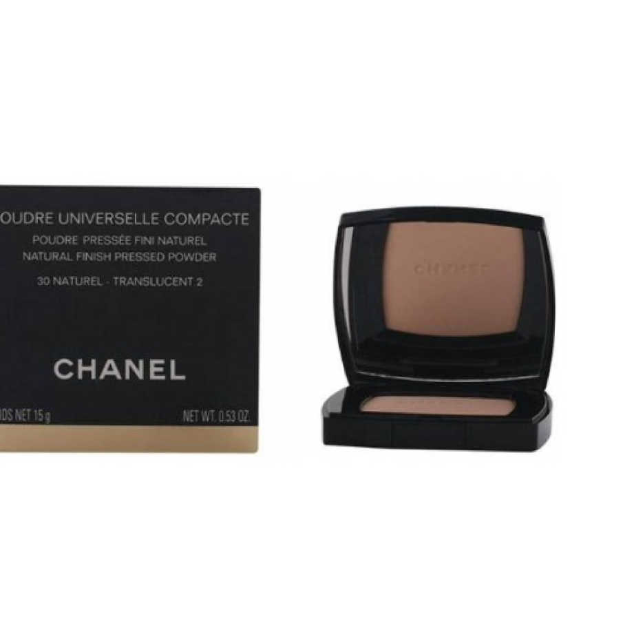Pudra compactă matifiantă pentru ten Poudre Universelle Chanel. Fixează baza, matifiază, elimină roșeața, strălucirea și micile imperfecțiuni