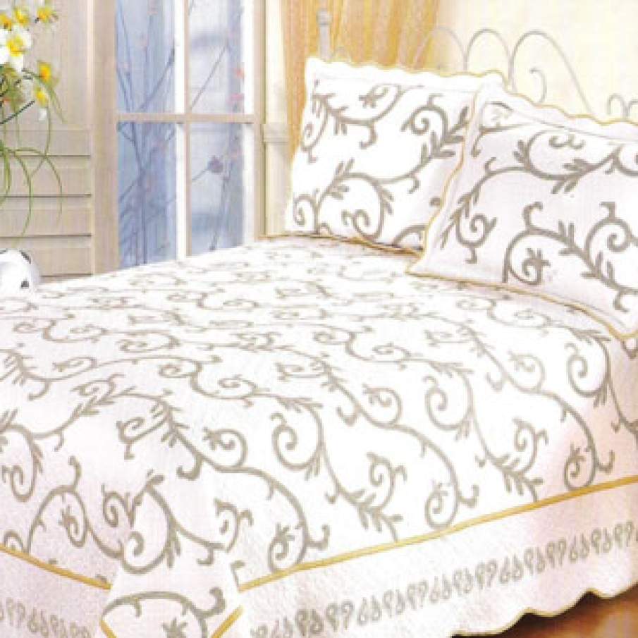 Cuvertura de pat cu model floral