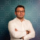 Analiză Dental Elite: Românii, tot mai interesați de serviciile stomatologice complexe, precum implantologia și ortodonția