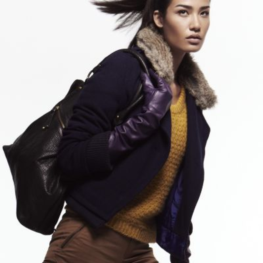 Geaca scurta cu blanita