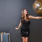 8 rochii de seară pentru petrecerea de Crăciun de la muncă