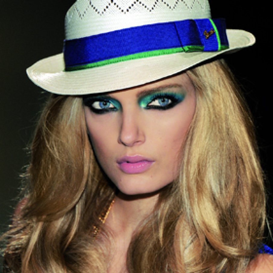 Bucle cu accente stralucitoare 