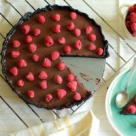 Tarta cu ciocolata si zmeura