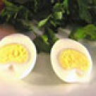 Oua umplute cu piept de pui