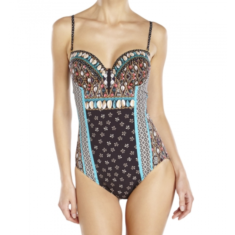 Costum de baie dintr-o singura piesa