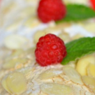 Desertul de duminica: Rulada Meringue cu zmeura
