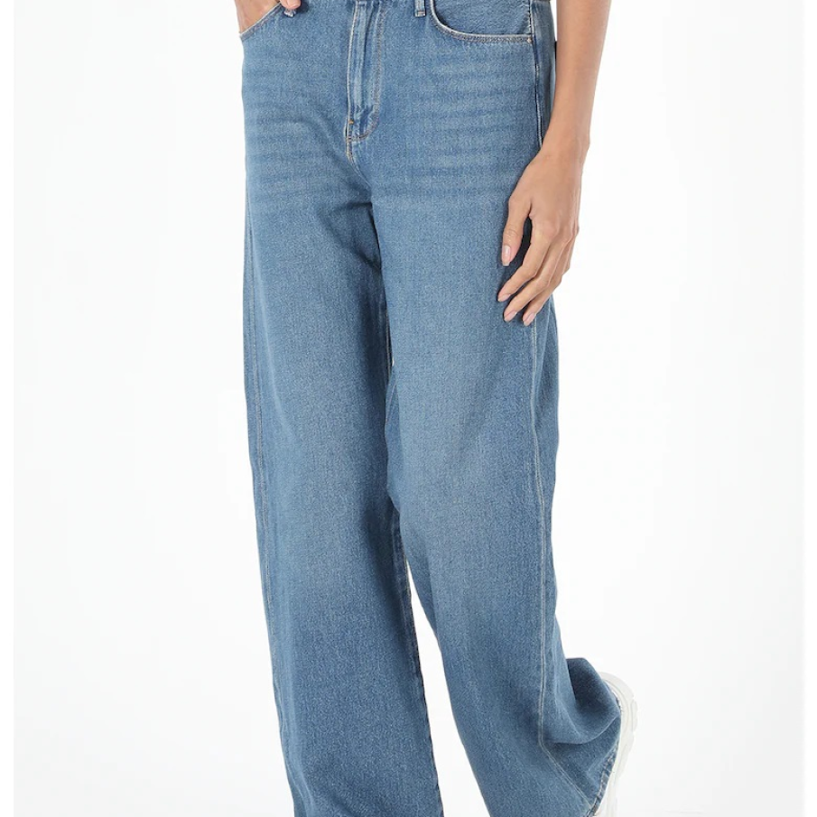 Blugi largi, tip relaxed fit, cu aspect decolorat si lejer 