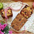 Prajitura cu mere si fructe de padure