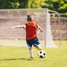 Copilul are deja un antrenor: ce învață un părinte din tribunele sportului juvenil