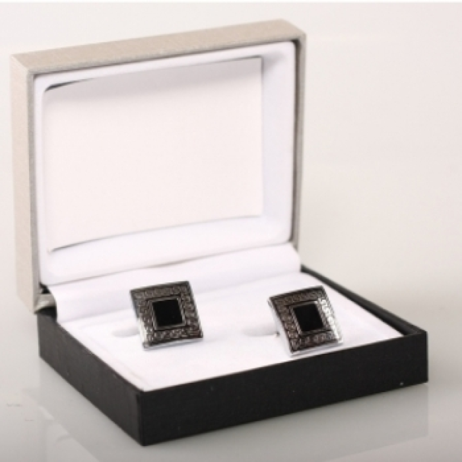 Cadou elegant pentru El